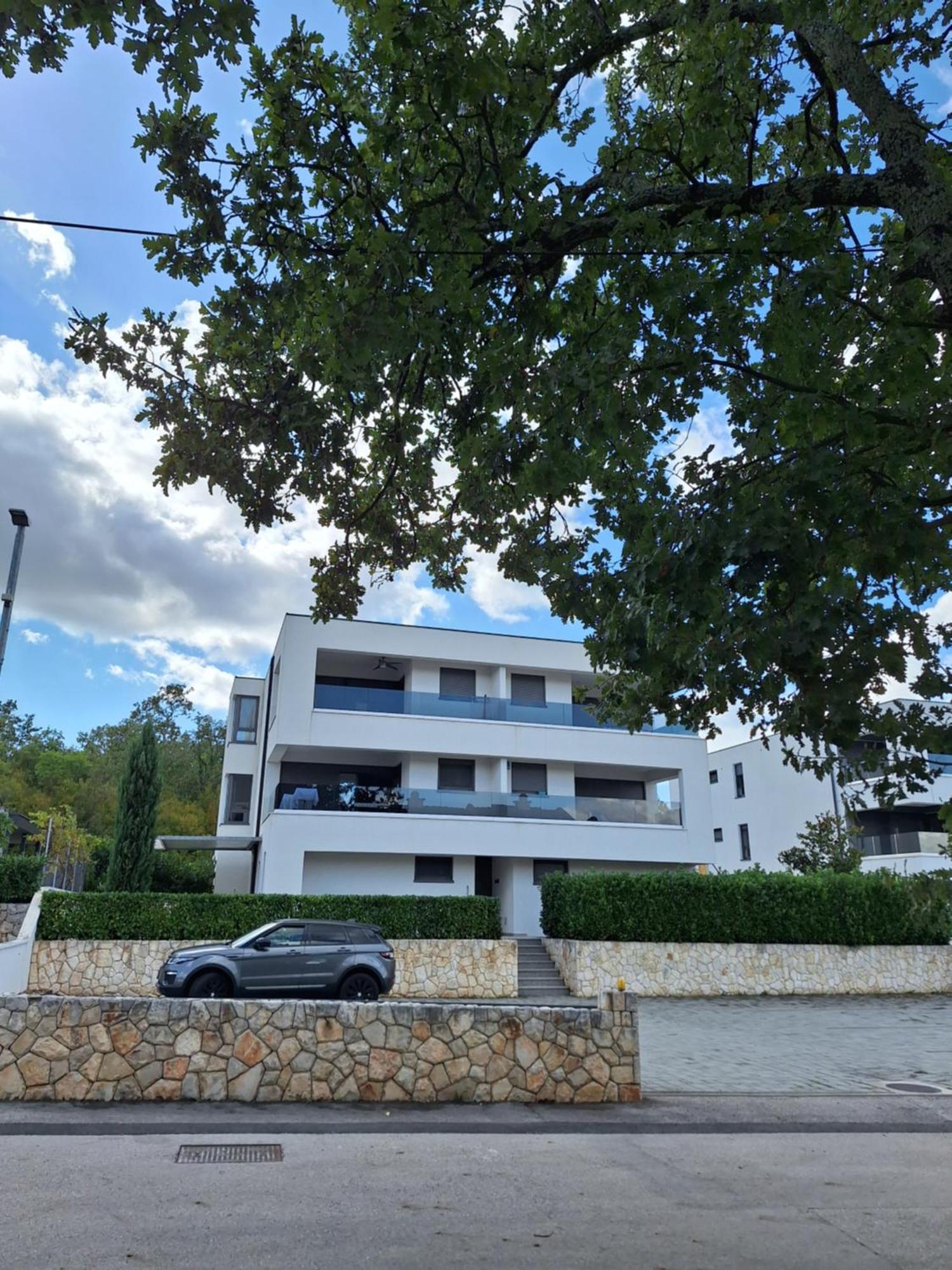 Apartment White Vantacici Ngoại thất bức ảnh